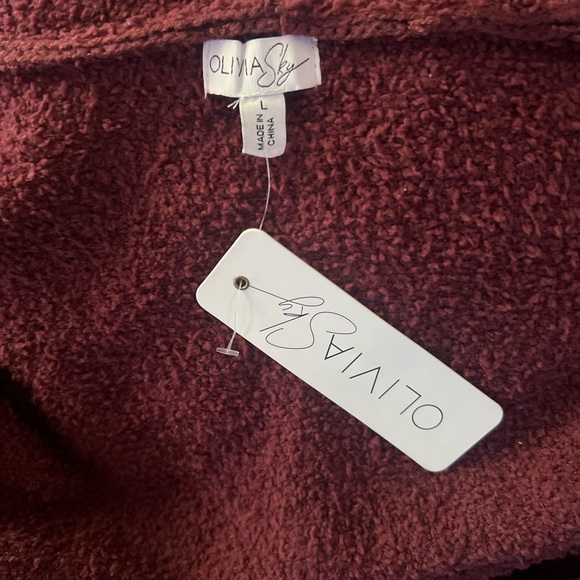 Olivia Sky- NWT -Hooded Long Sleeve Zip Cardigan- Size: Medium - Picture 3 of 4